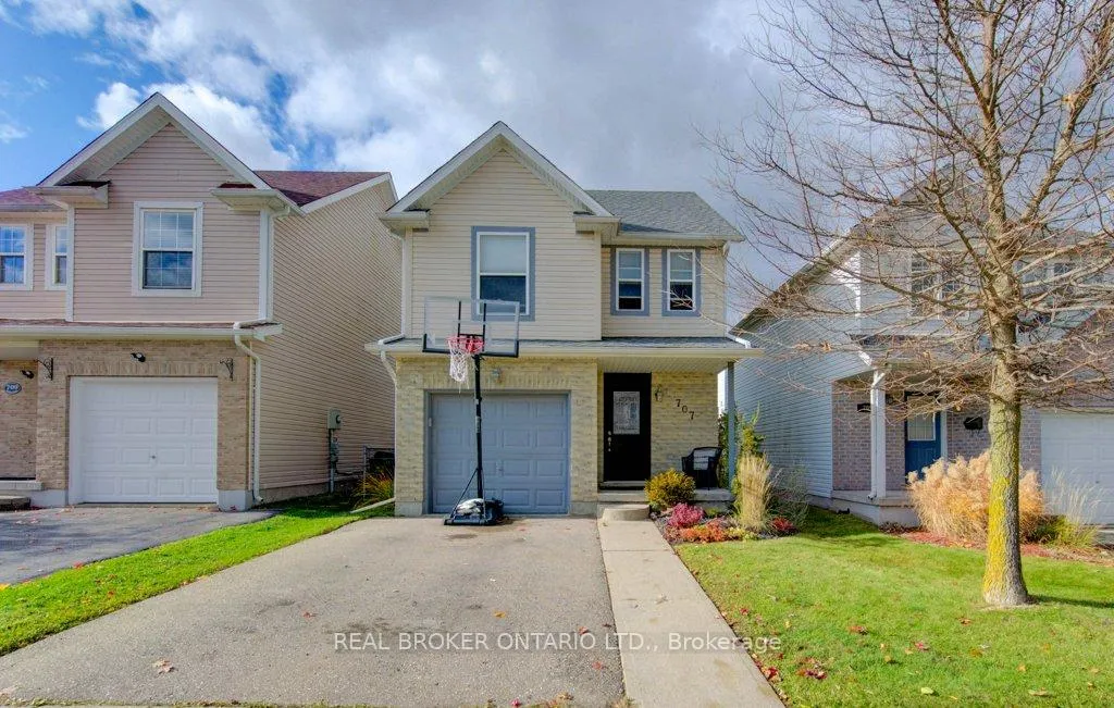 Photo 42 of 707 Paris Boulevard, Waterloo — HOMEH