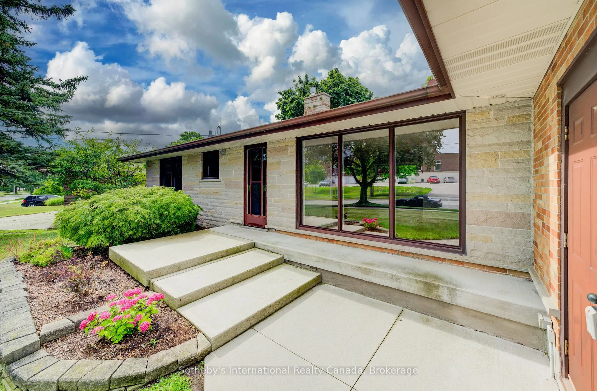 Photo 2 of 155 Gatewood Road, Kitchener — HOMEH