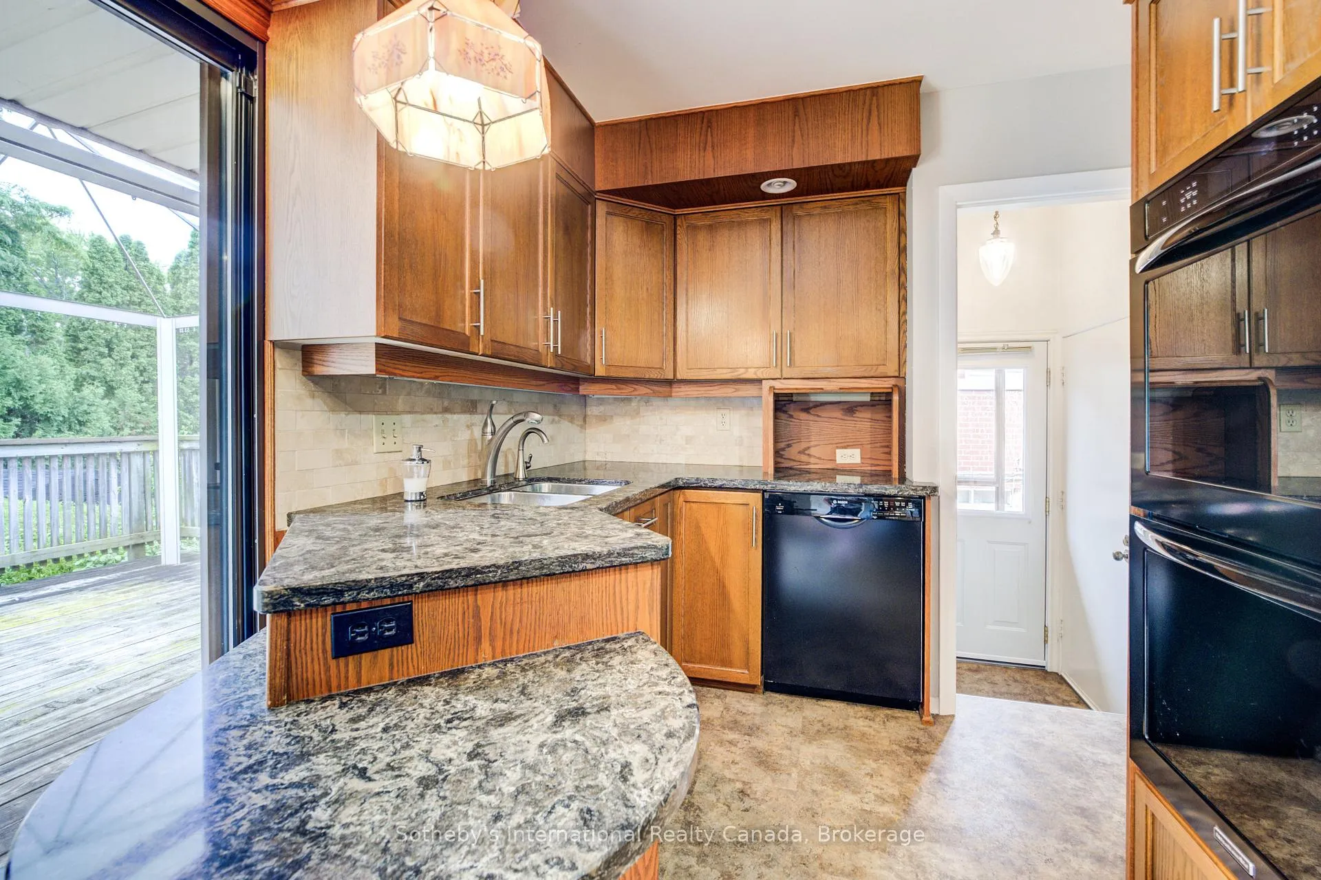 Photo 9 of 155 Gatewood Road, Kitchener — HOMEH