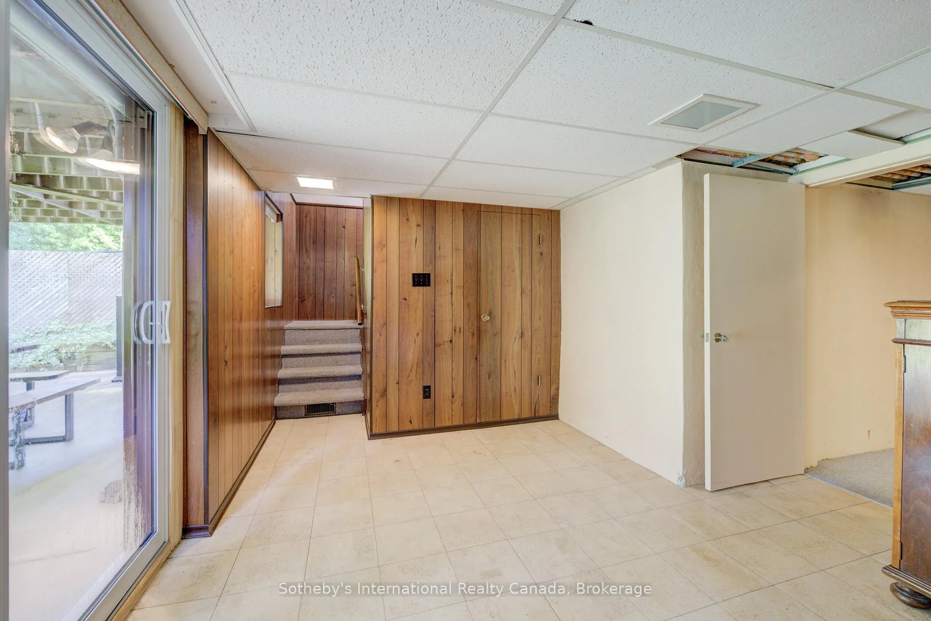 Photo 21 of 155 Gatewood Road, Kitchener — HOMEH