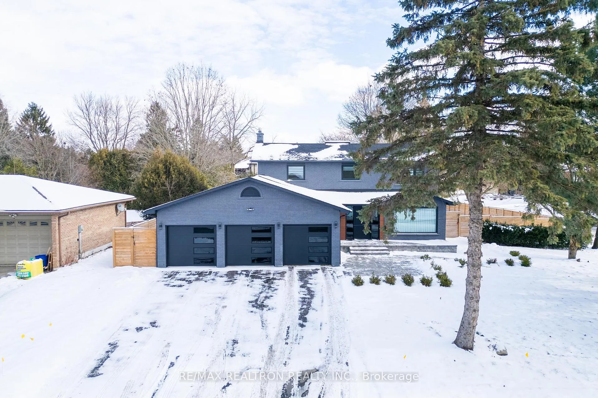 Front of 1 Rosegarden Crescent