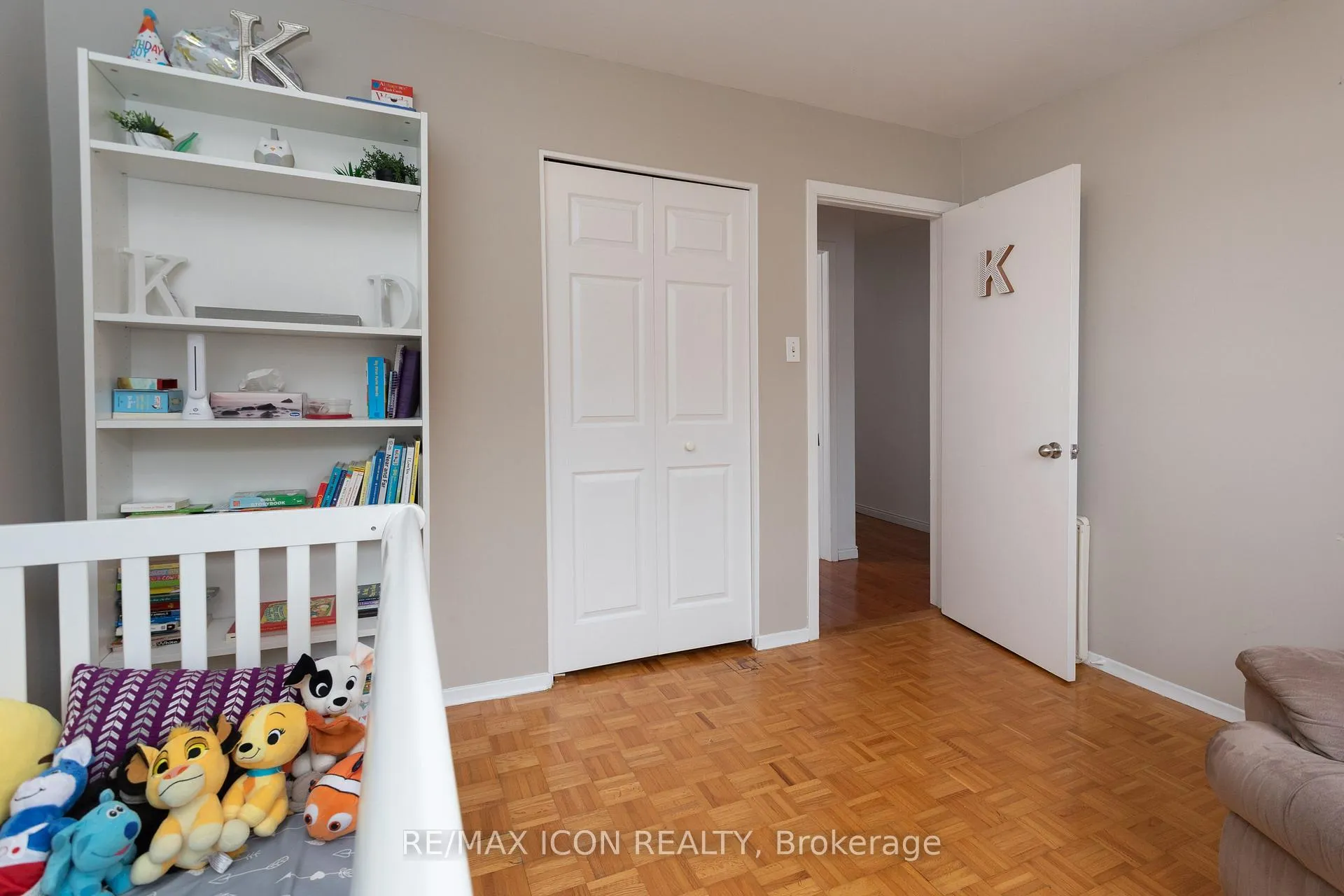 Photo 14 of 124 Dalegrove Drive, Kitchener — HOMEH