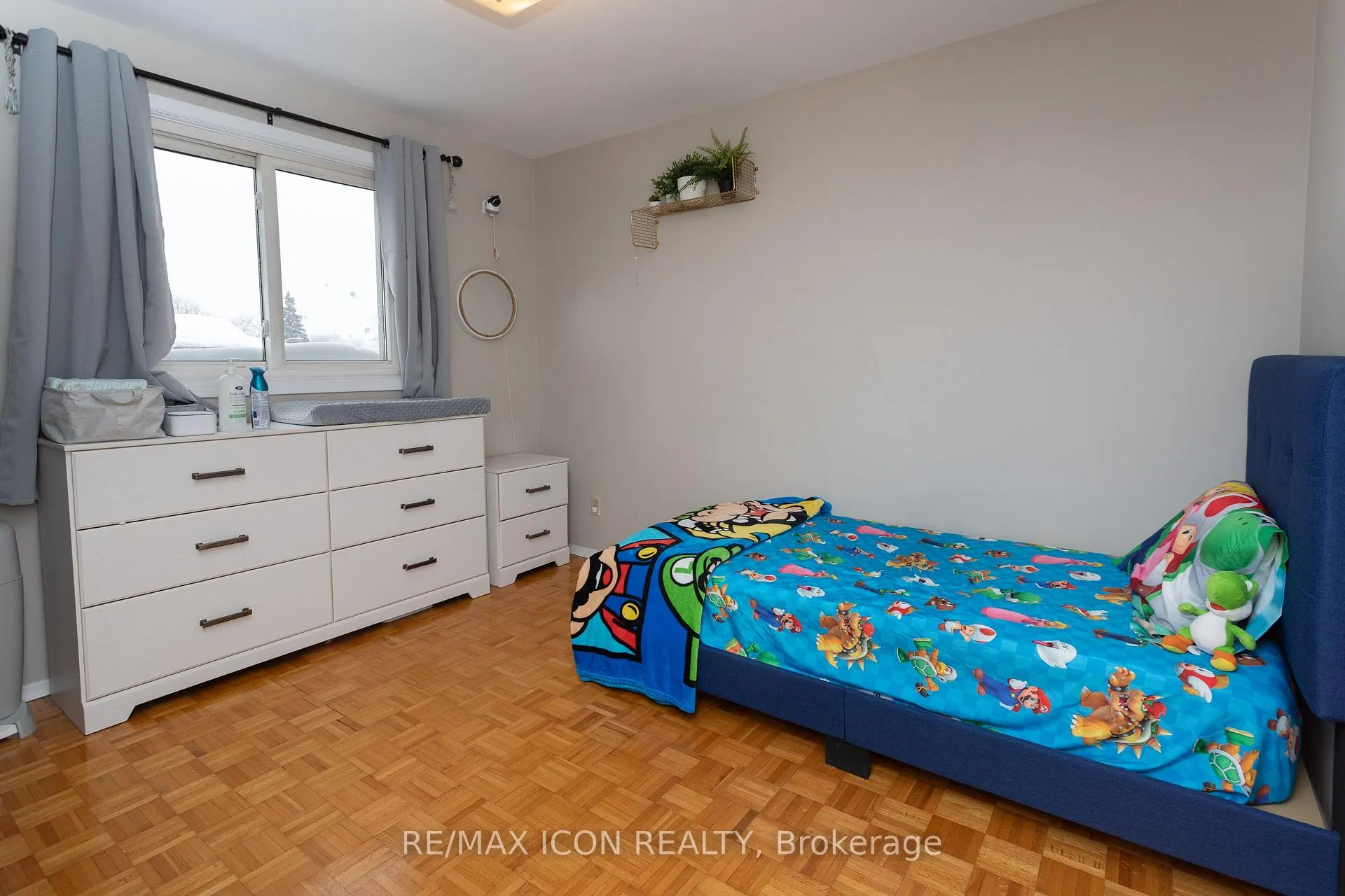 Photo 15 of 124 Dalegrove Drive, Kitchener — HOMEH