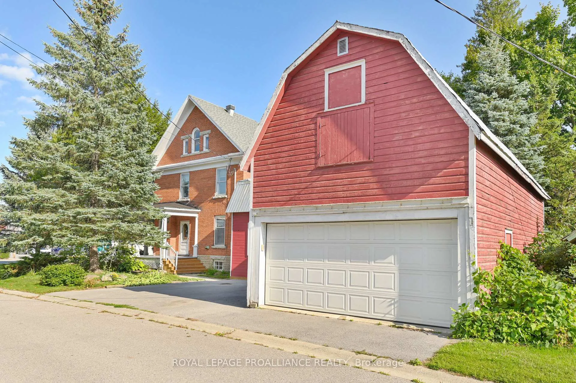 Photo 33 of 262 Metcalf Street, Tweed, Tweed (Village) — HOMEH