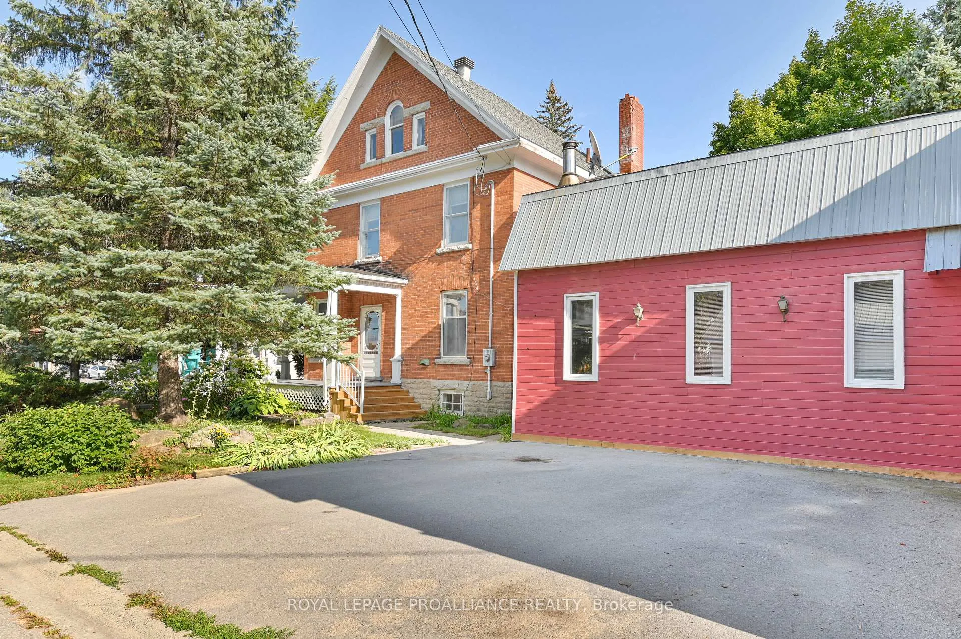 Photo 40 of 262 Metcalf Street, Tweed, Tweed (Village) — HOMEH