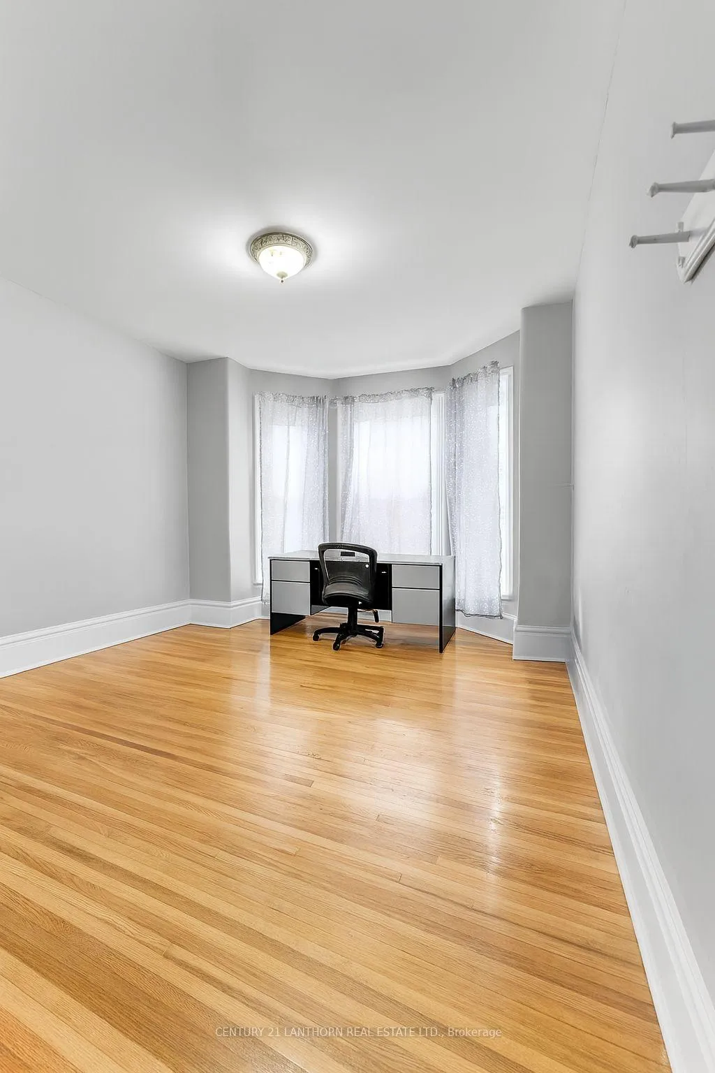 Photo 20 of 133 Foster Avenue, Belleville, Belleville Ward — HOMEH