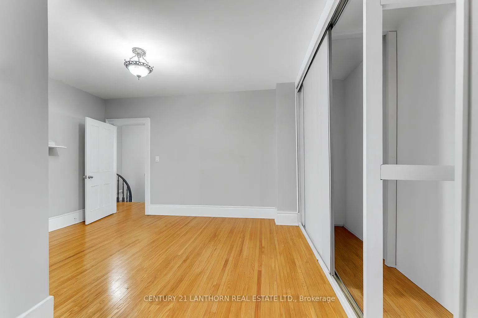 Photo 26 of 133 Foster Avenue, Belleville, Belleville Ward — HOMEH