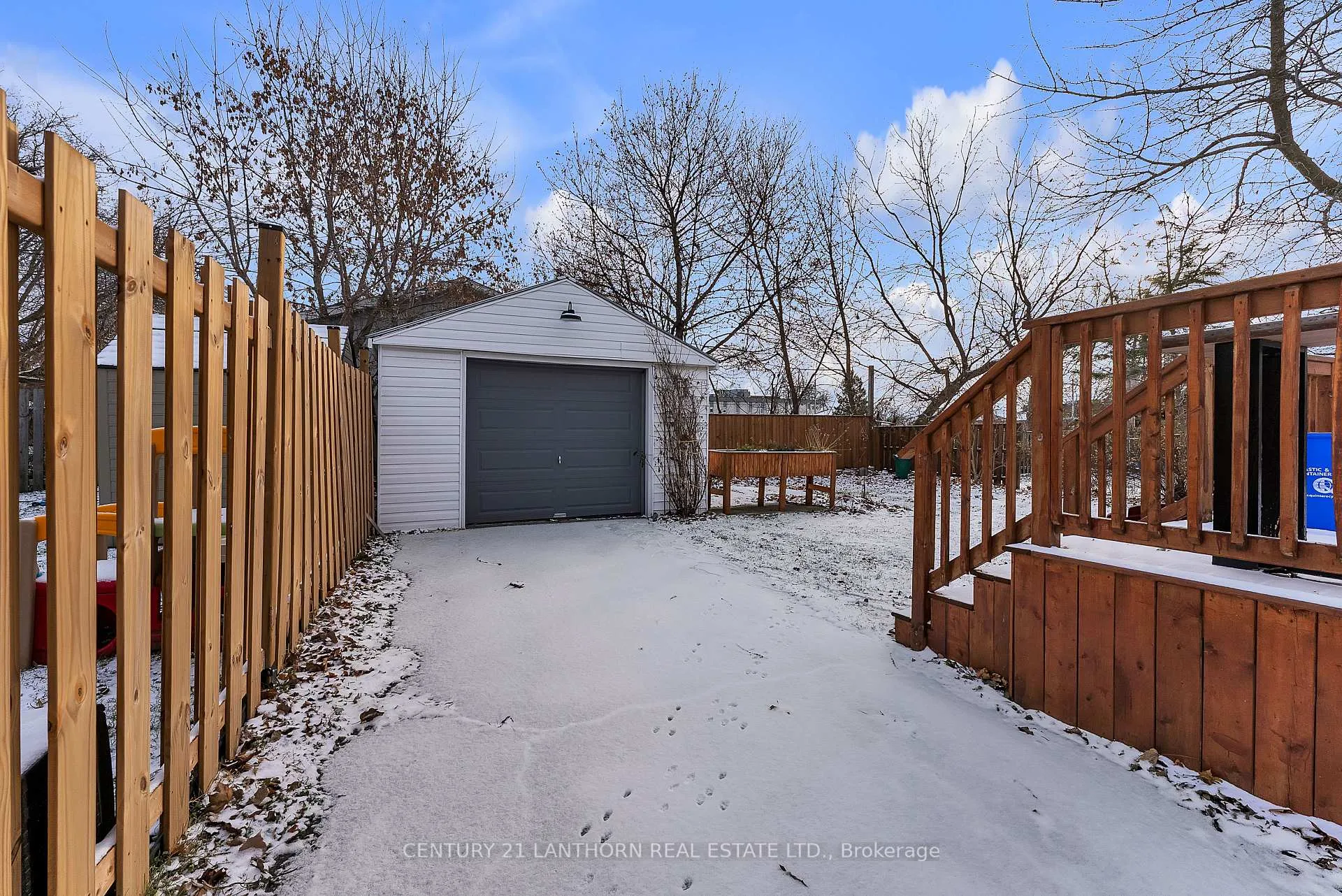 Photo 32 of 133 Foster Avenue, Belleville, Belleville Ward — HOMEH