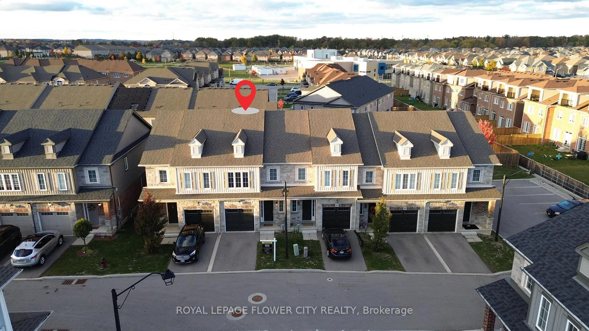 Photo 6 of 40 Dayman Drive, Hamilton, Ancaster — HOMEH