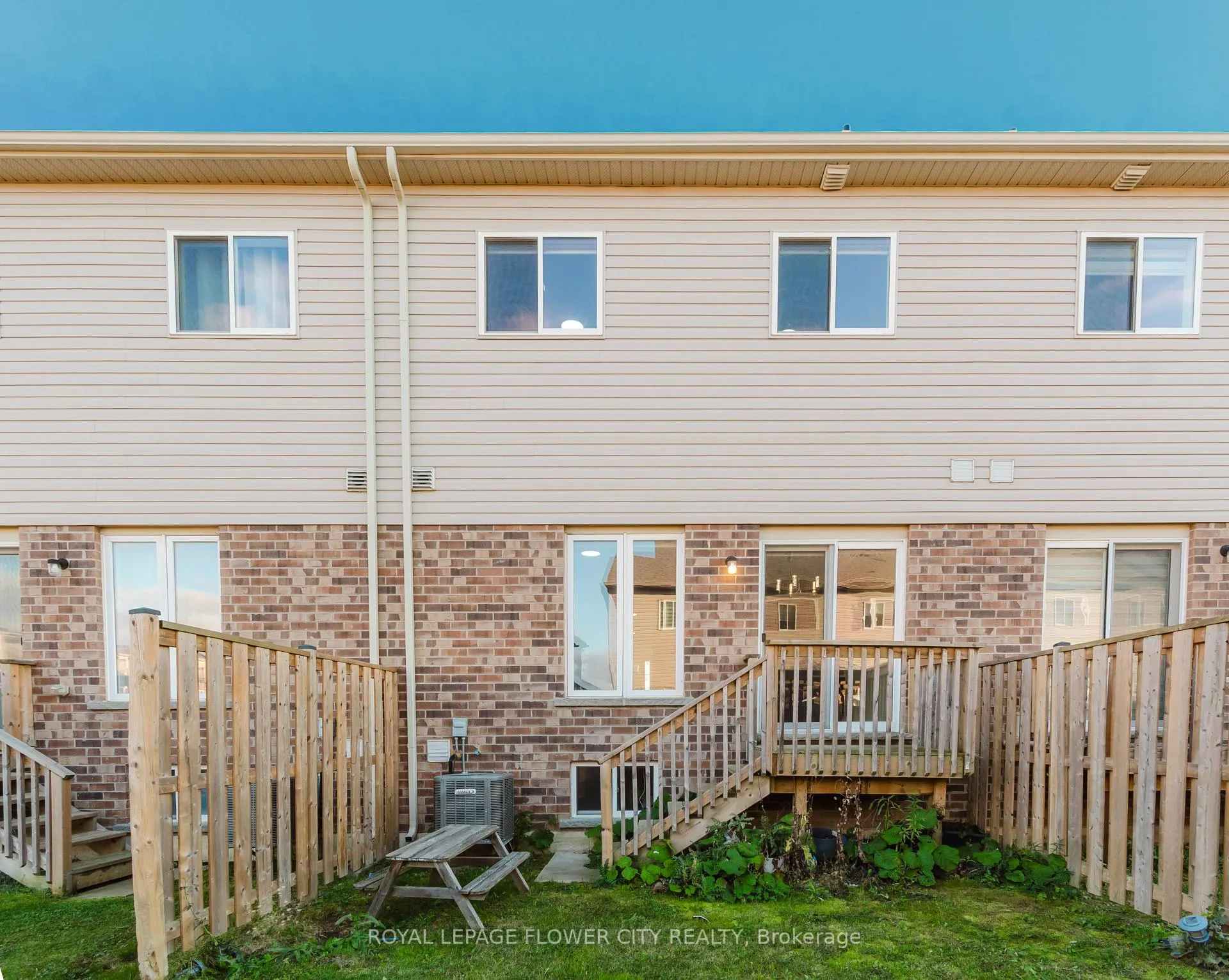 Photo 47 of 40 Dayman Drive, Hamilton, Ancaster — HOMEH