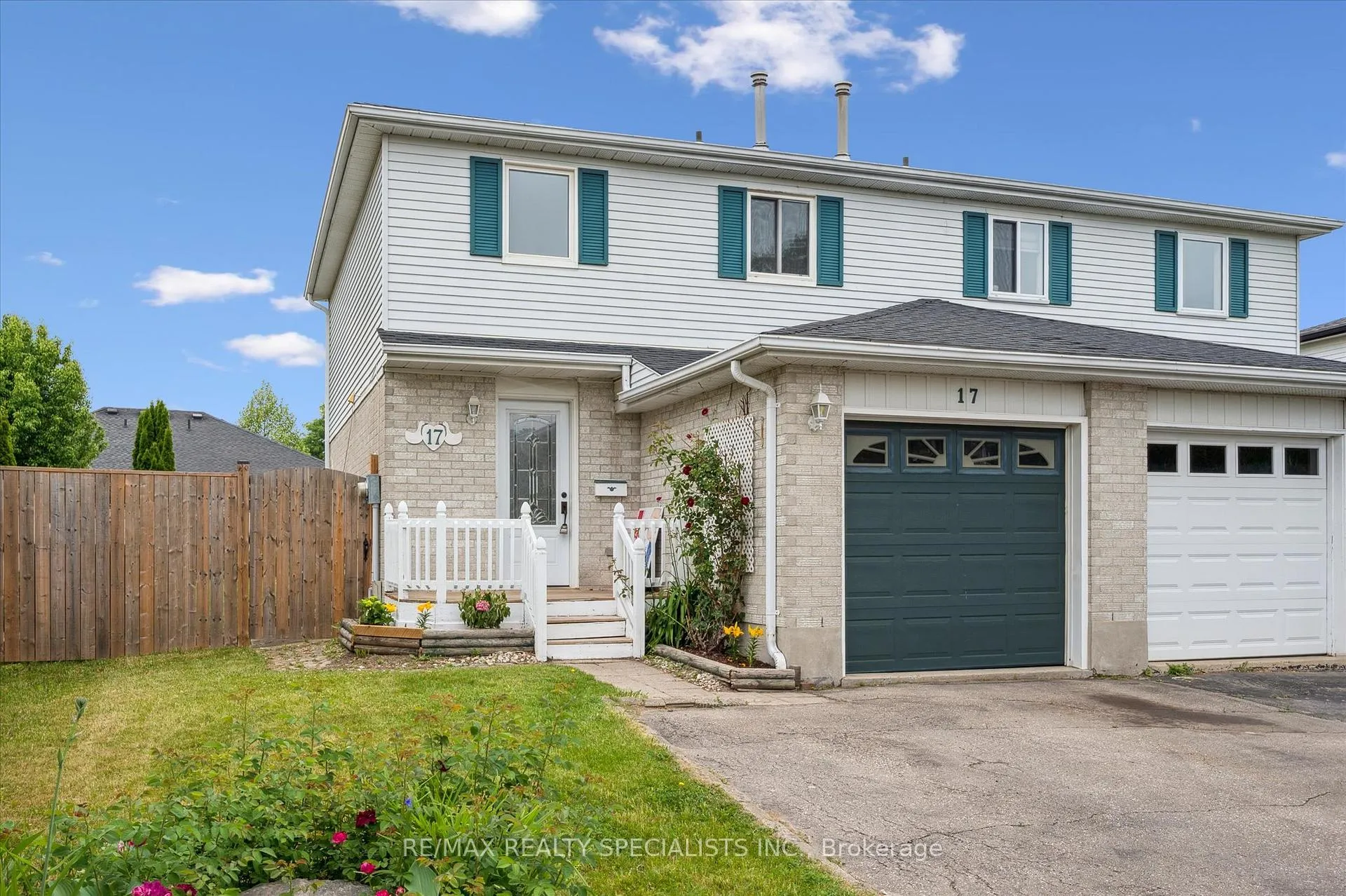 Photo 1 of 17 Tamvale Crescent, Kitchener — HOMEH