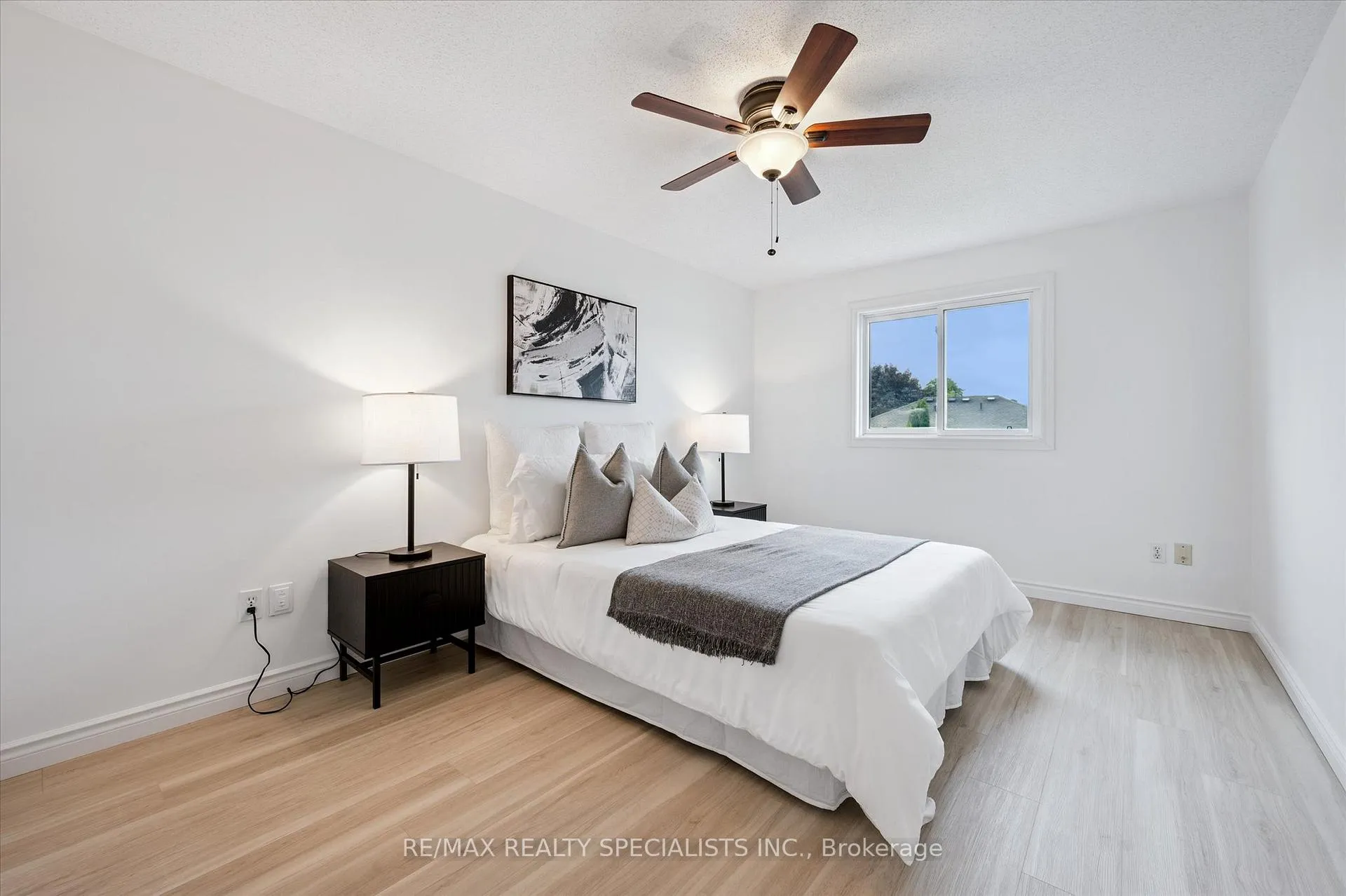 Photo 9 of 17 Tamvale Crescent, Kitchener — HOMEH