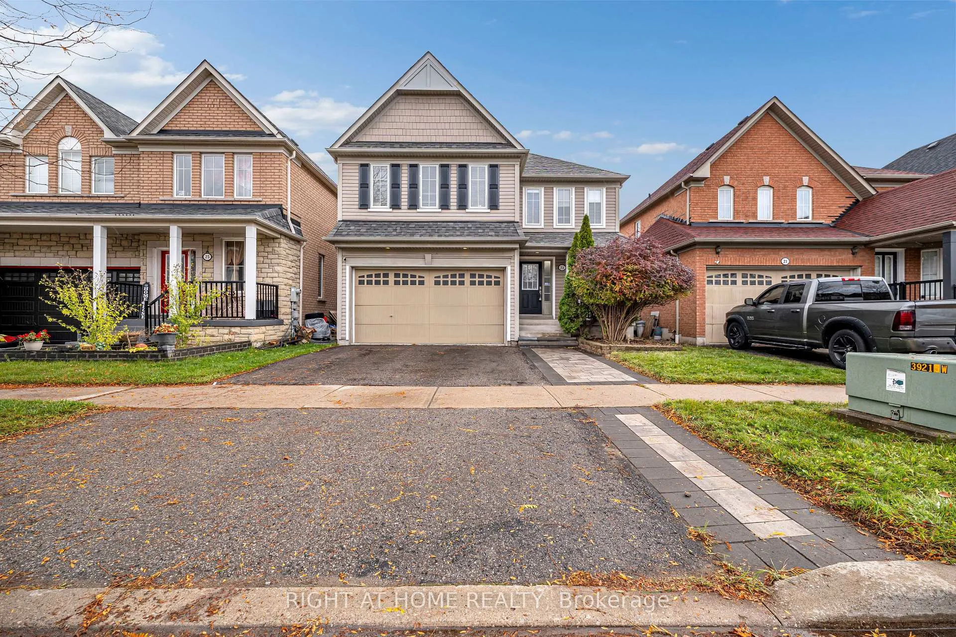 Front of 23 Tiller Street