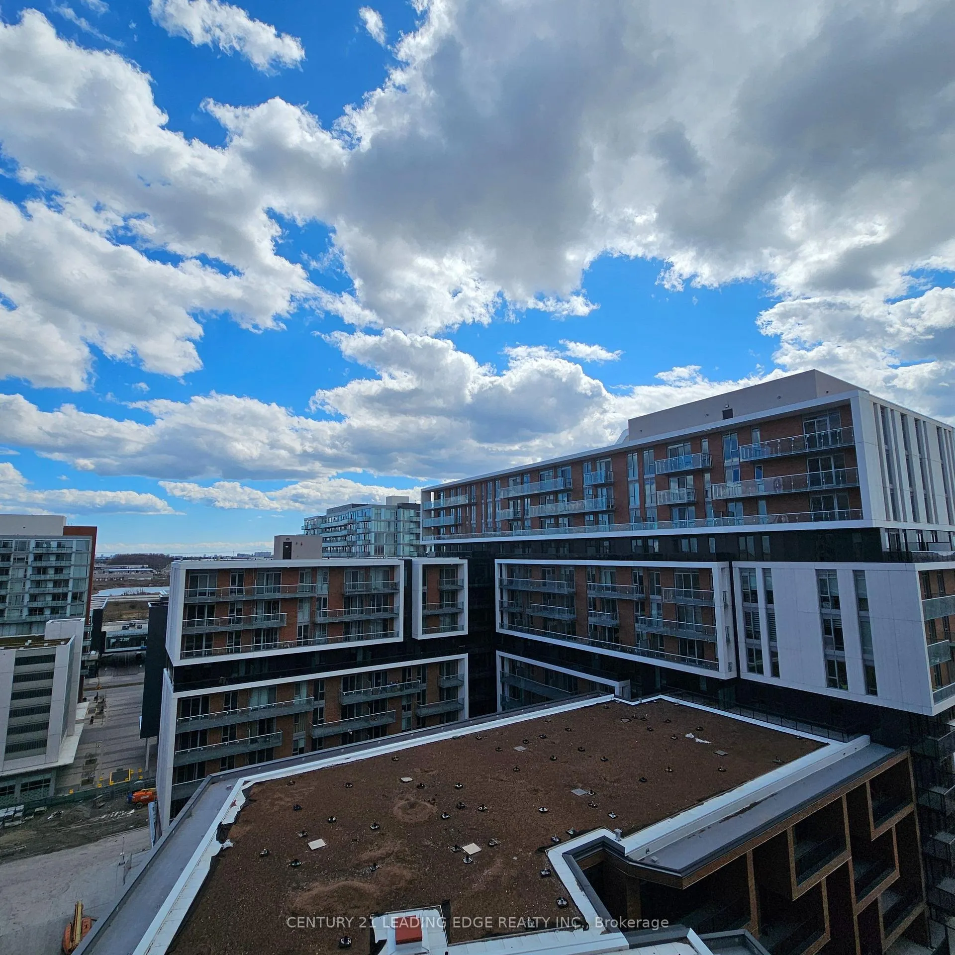 Photo 8 of Unit B1513, 292 Verdale Crossing, Markham, Unionville — HOMEH