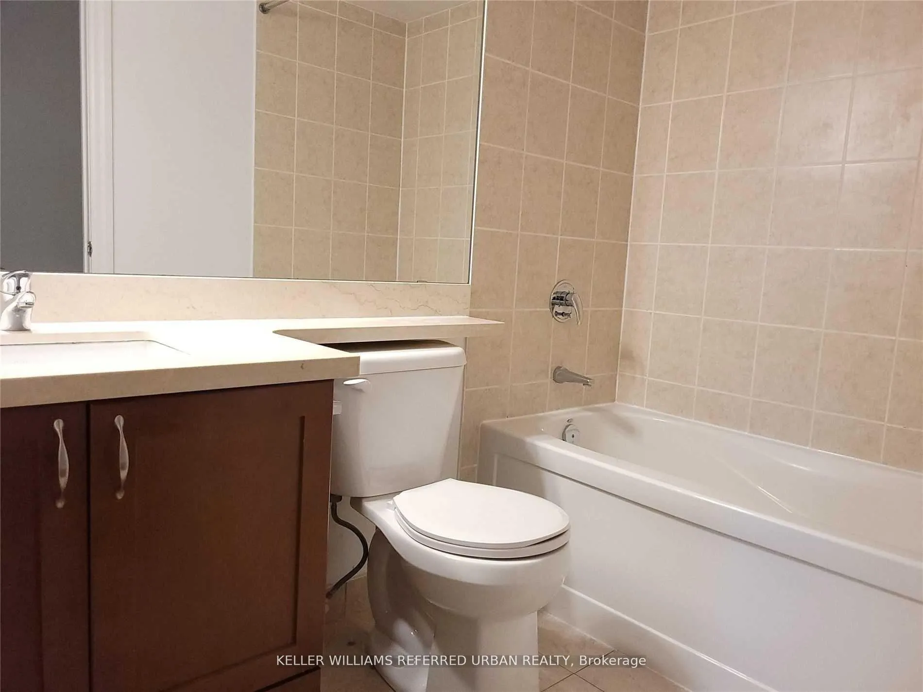 Photo 11 of Unit 211, 131 Upper Duke Crescent, Markham, Unionville — HOMEH