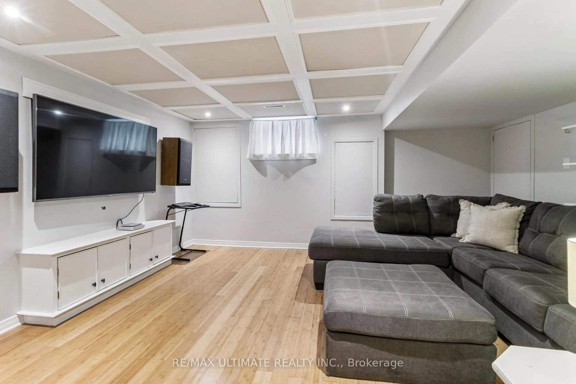 Photo 26 of 40 Birchview Crescent, Caledon, Bolton North — HOMEH