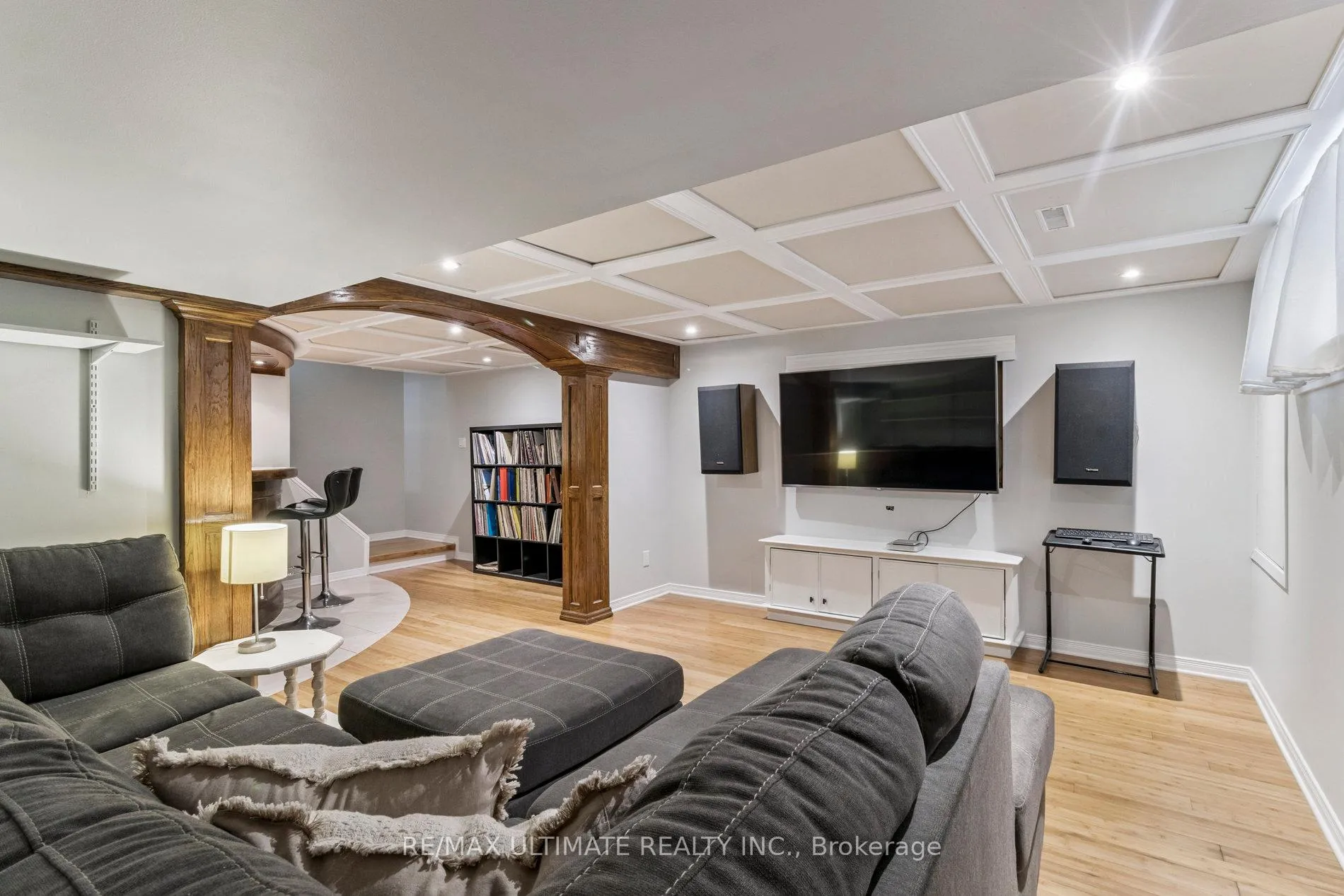 Photo 28 of 40 Birchview Crescent, Caledon, Bolton North — HOMEH