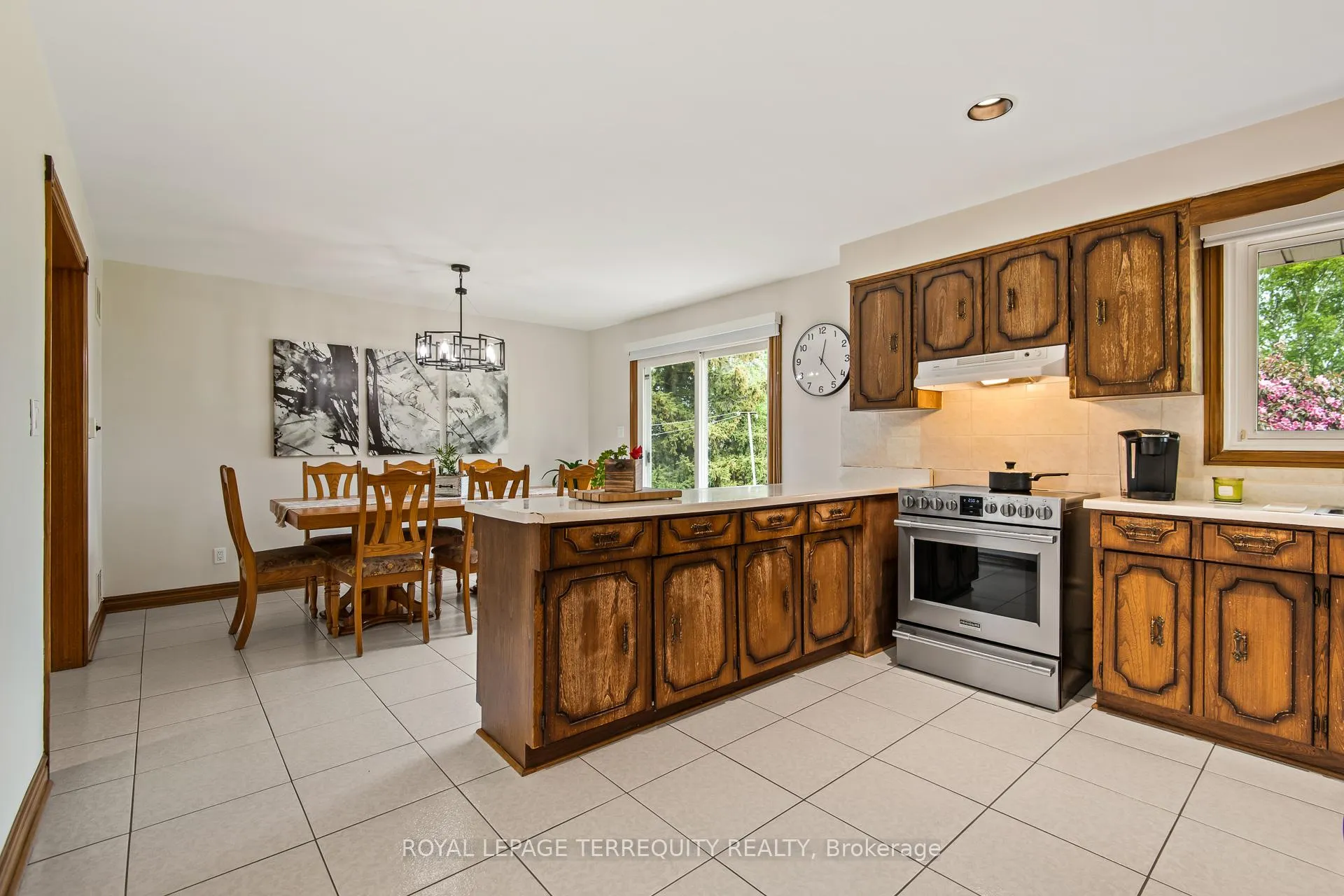 Photo 18 of 12591 Humber Station Road, Caledon, Caledon East — HOMEH