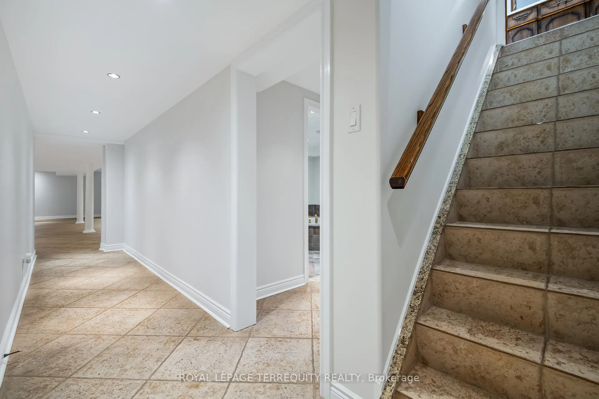 Photo 33 of 12591 Humber Station Road, Caledon, Caledon East — HOMEH