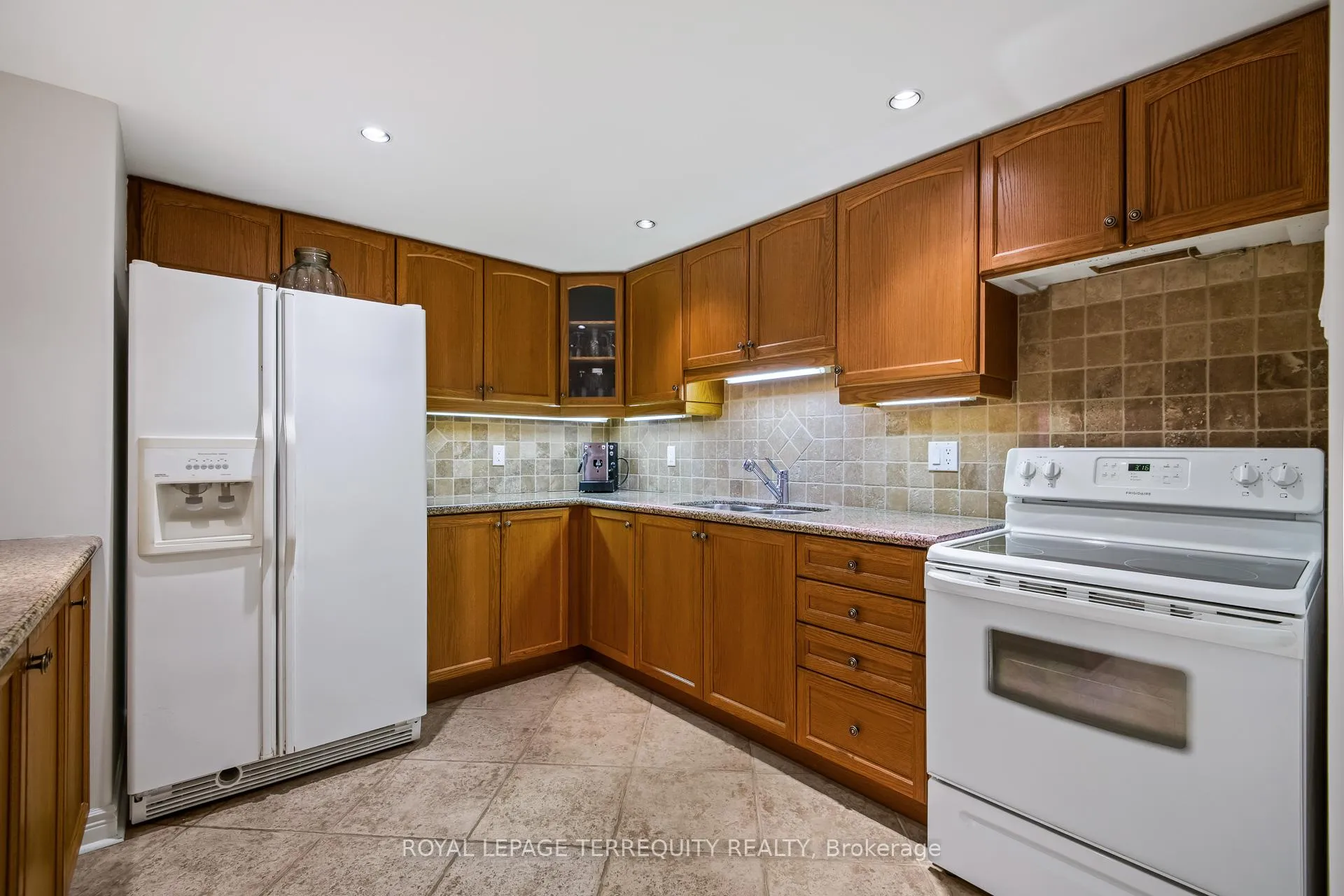 Photo 40 of 12591 Humber Station Road, Caledon, Caledon East — HOMEH