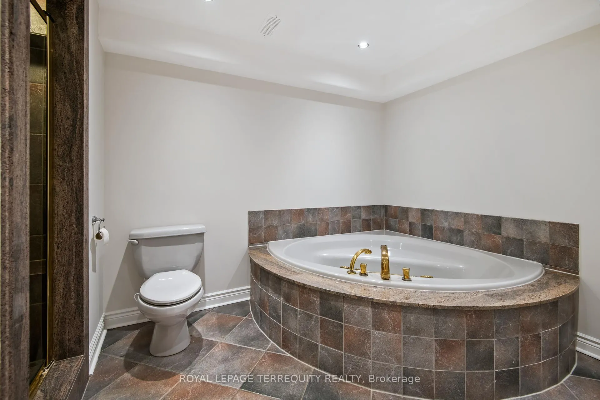 Photo 43 of 12591 Humber Station Road, Caledon, Caledon East — HOMEH