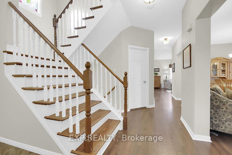 Photo 7 of 48 Deighton Crescent, Ottawa, Barrhaven East — HOMEH