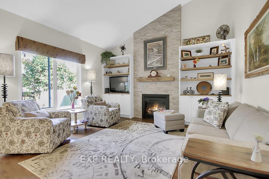 Photo 23 of 48 Deighton Crescent, Ottawa, Barrhaven East — HOMEH