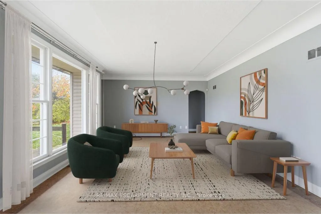 Photo 6 of 68 Atkinson Boulevard, Hamilton, Dundas — HOMEH