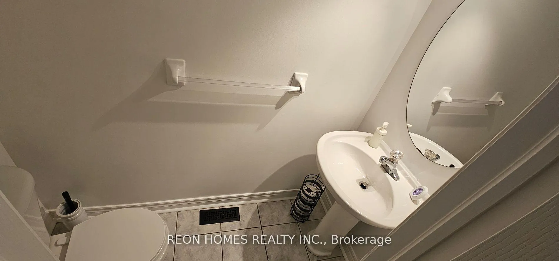 Photo 17 of 144 Edward Jeffreys Avenue, Markham, Wismer — HOMEH