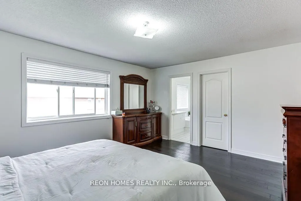 Photo 23 of 144 Edward Jeffreys Avenue, Markham, Wismer — HOMEH