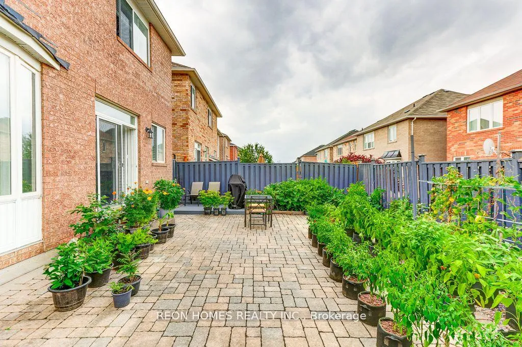 Photo 39 of 144 Edward Jeffreys Avenue, Markham, Wismer — HOMEH