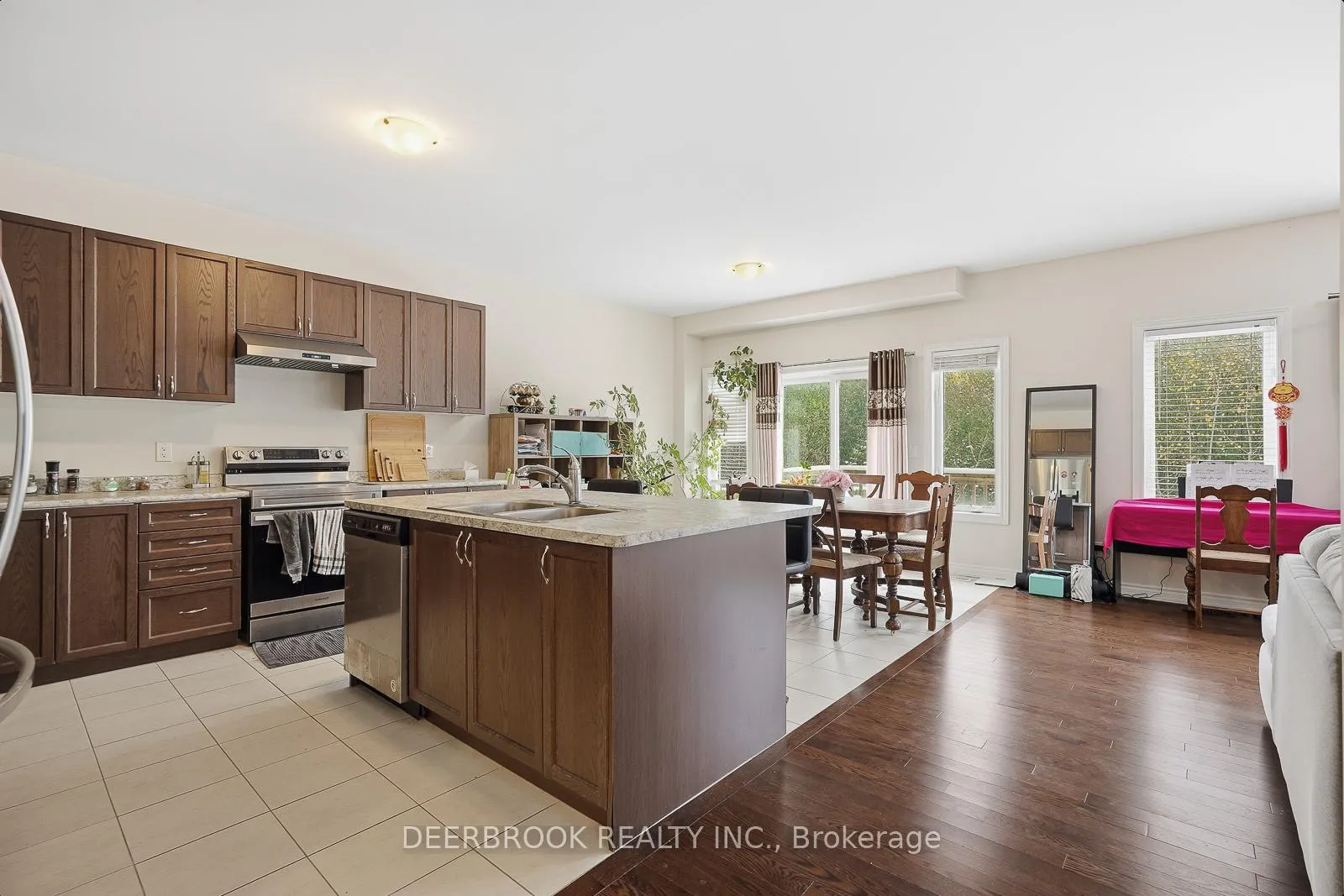 Photo 8 of 9 Upperview Place, Whitby, Taunton North — HOMEH