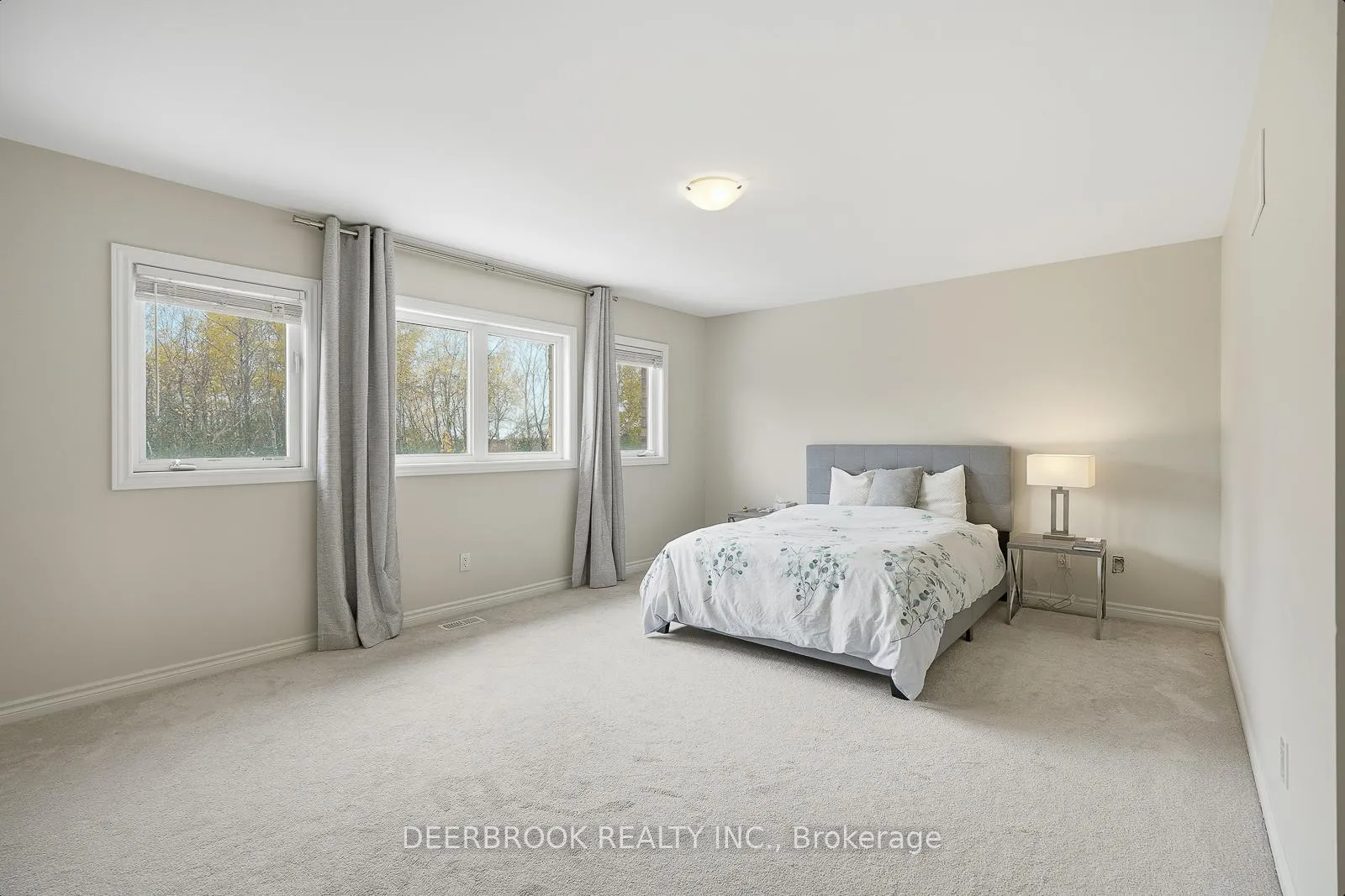 Photo 17 of 9 Upperview Place, Whitby, Taunton North — HOMEH