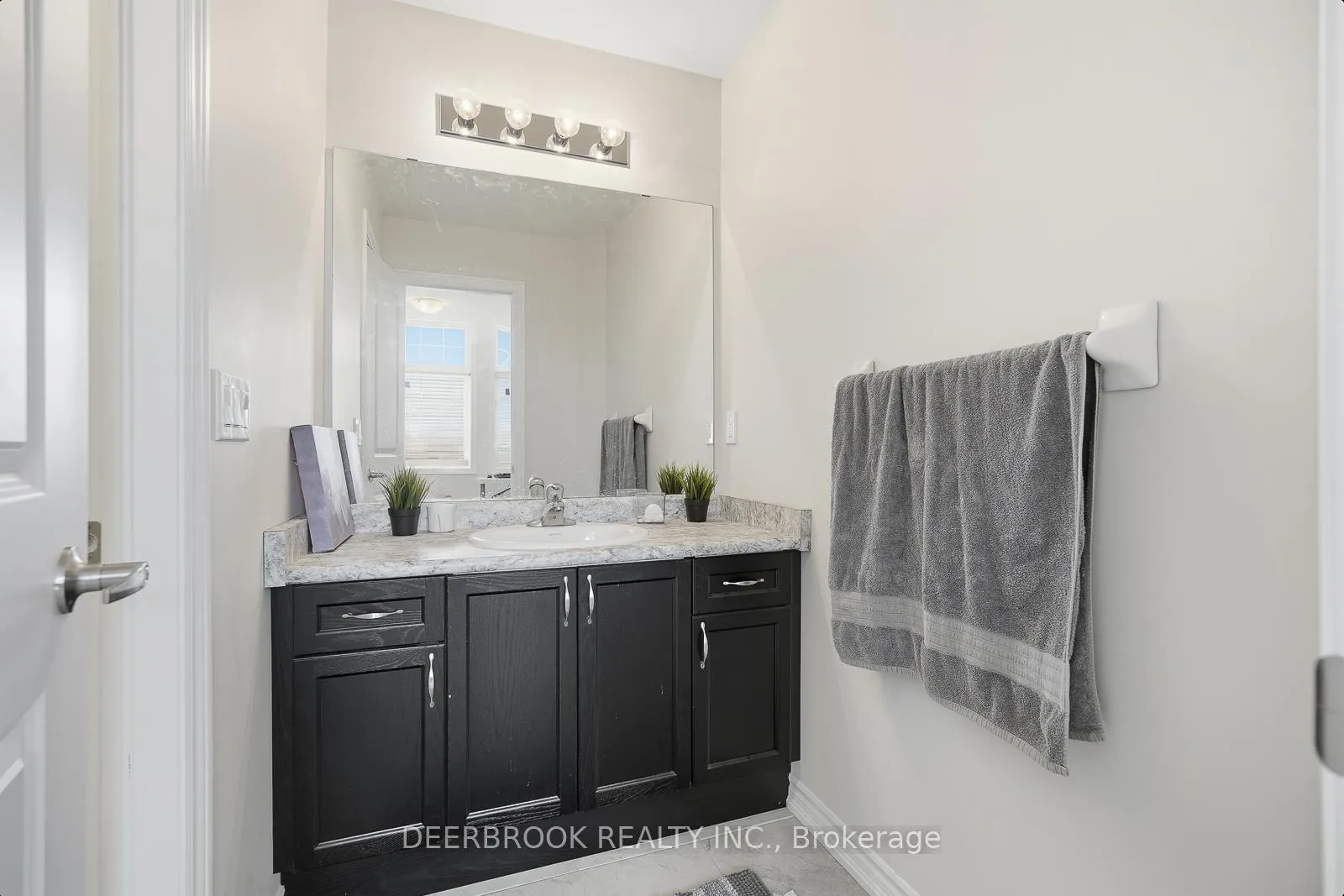 Photo 29 of 9 Upperview Place, Whitby, Taunton North — HOMEH