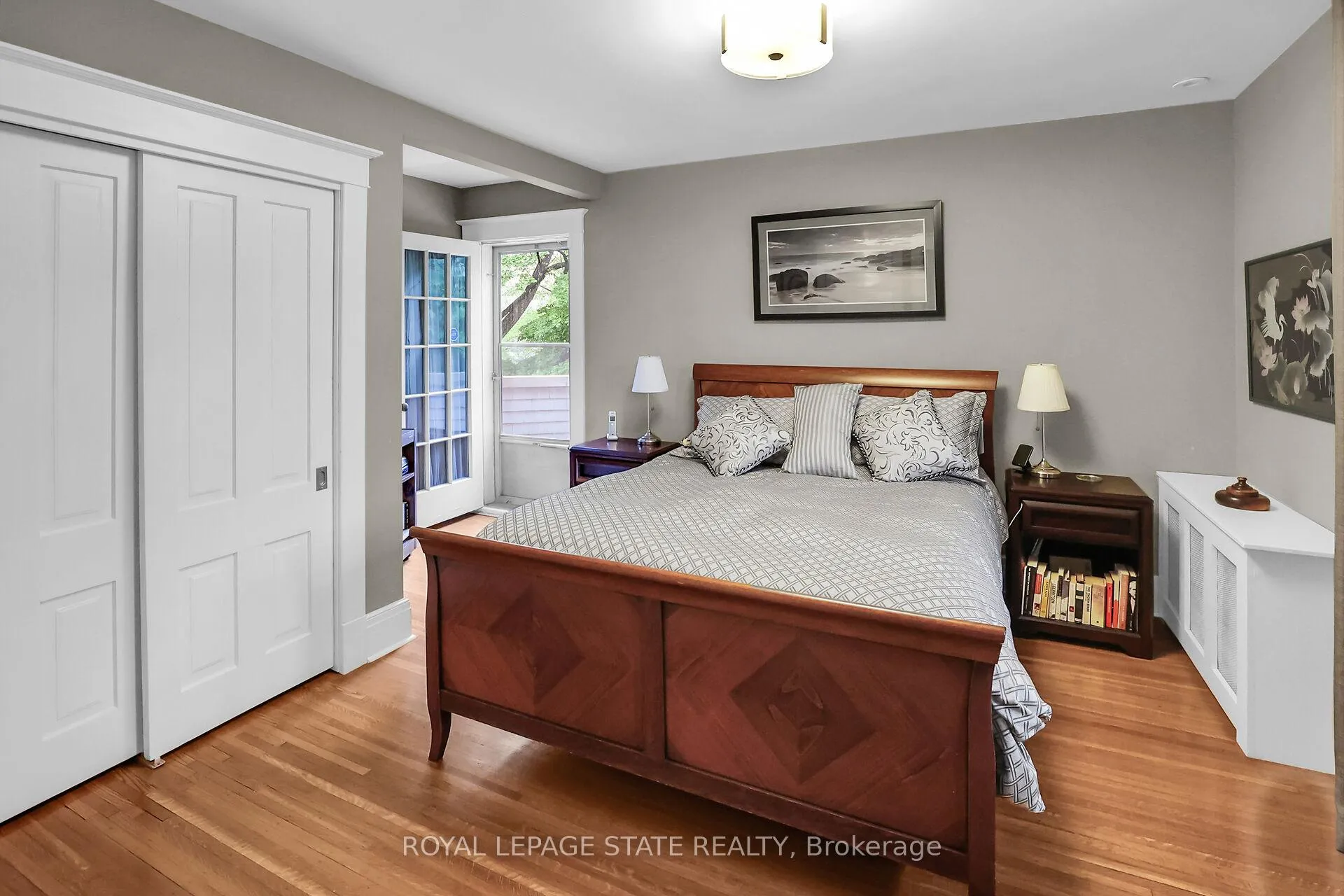 Photo 27 of 102 Main Street E, Grimsby, Grimsby East — HOMEH
