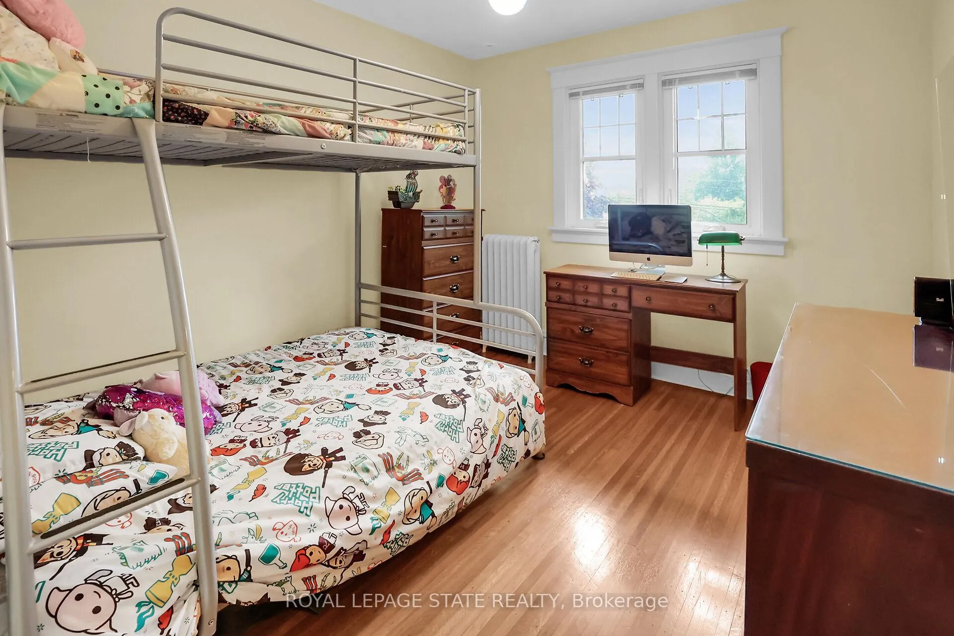 Photo 34 of 102 Main Street E, Grimsby, Grimsby East — HOMEH