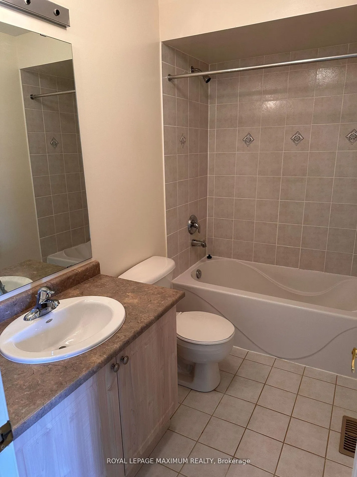 Photo 12 of 201 Box Grove Bypass, Markham, Box Grove — HOMEH