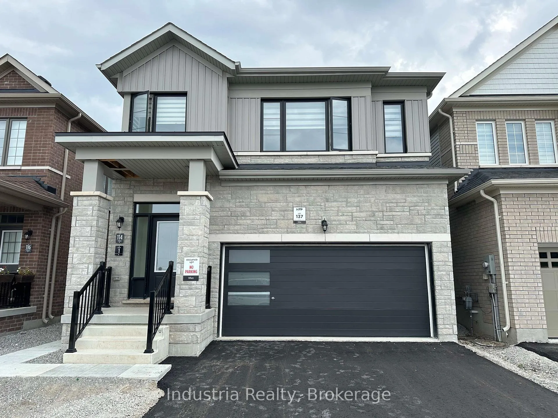 Photo 1 of 114 Nottingham Road, Barrie, Rural Barrie Southeast — HOMEH