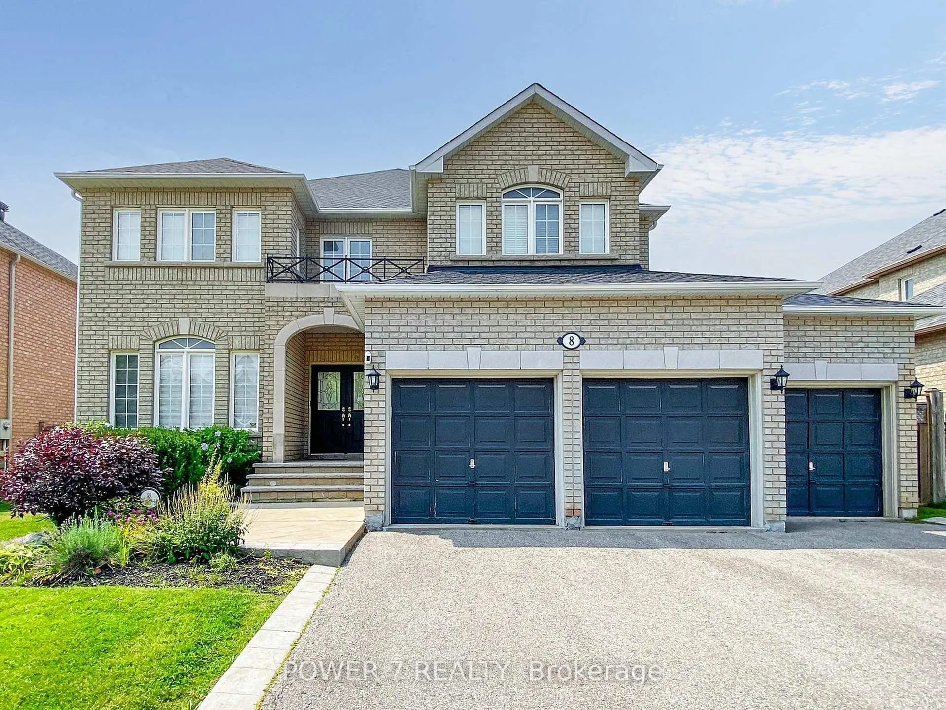 Photo 1 of 8 Mumberson Court, Markham, Cachet — HOMEH