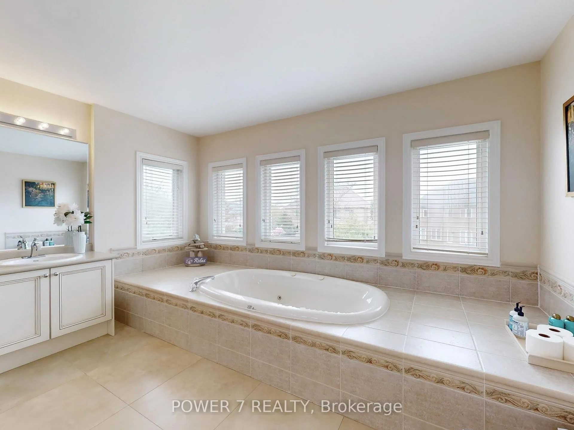 Photo 23 of 8 Mumberson Court, Markham, Cachet — HOMEH