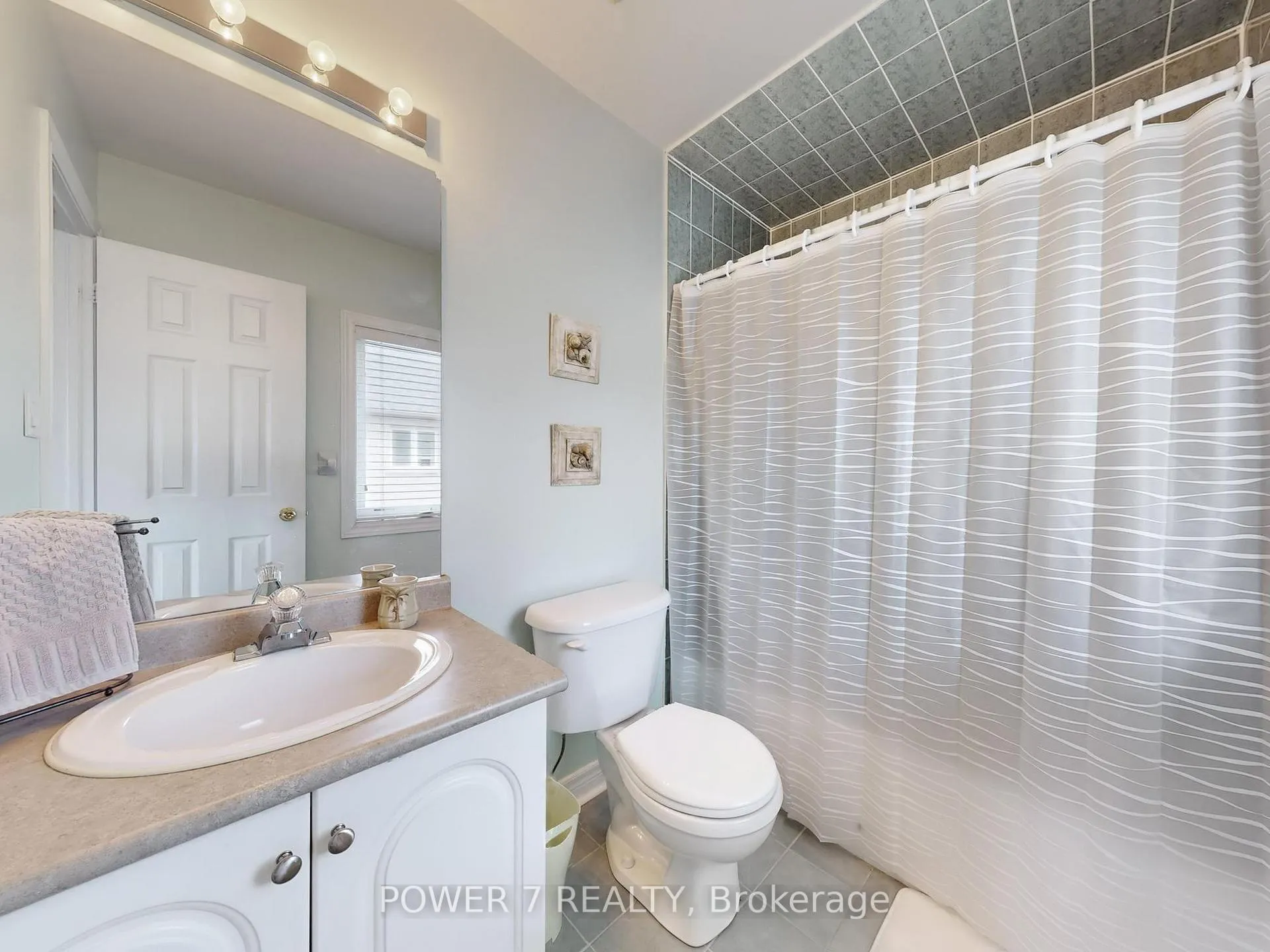 Photo 32 of 8 Mumberson Court, Markham, Cachet — HOMEH