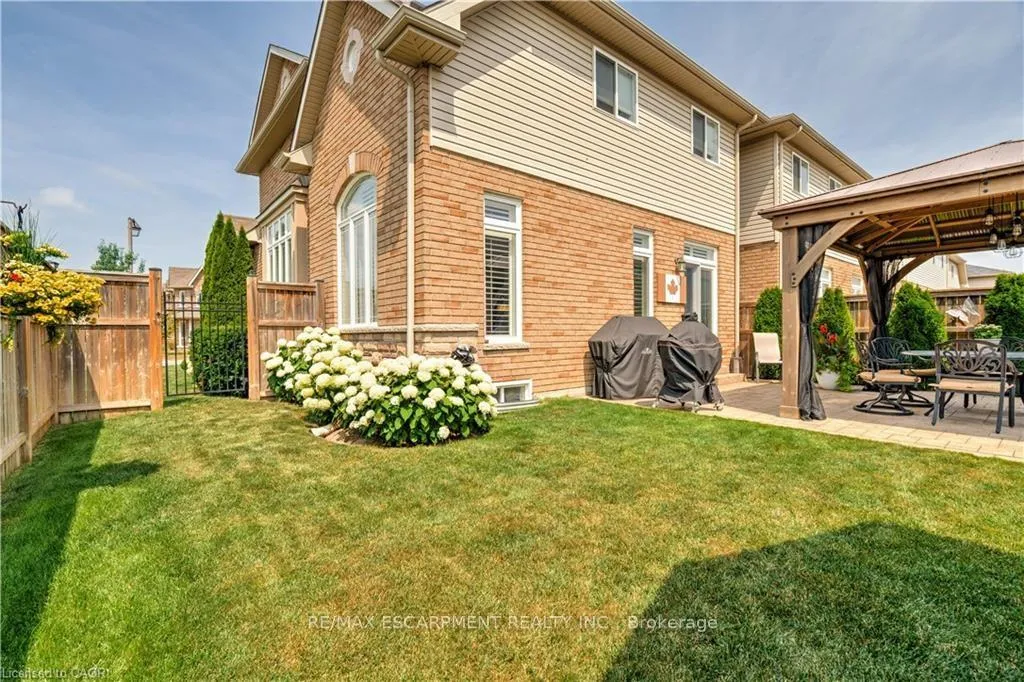 Photo 41 of 2 Celestial Crescent, Hamilton, Rural Glanbrook — HOMEH