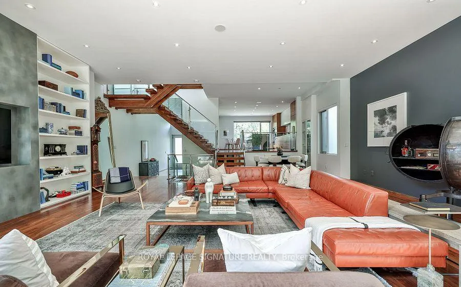 Photo 8 of 63 Douglas Crescent, Toronto, Leaside — HOMEH