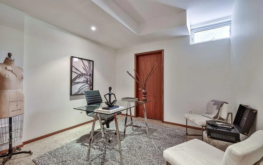 Photo 35 of 63 Douglas Crescent, Toronto, Leaside — HOMEH