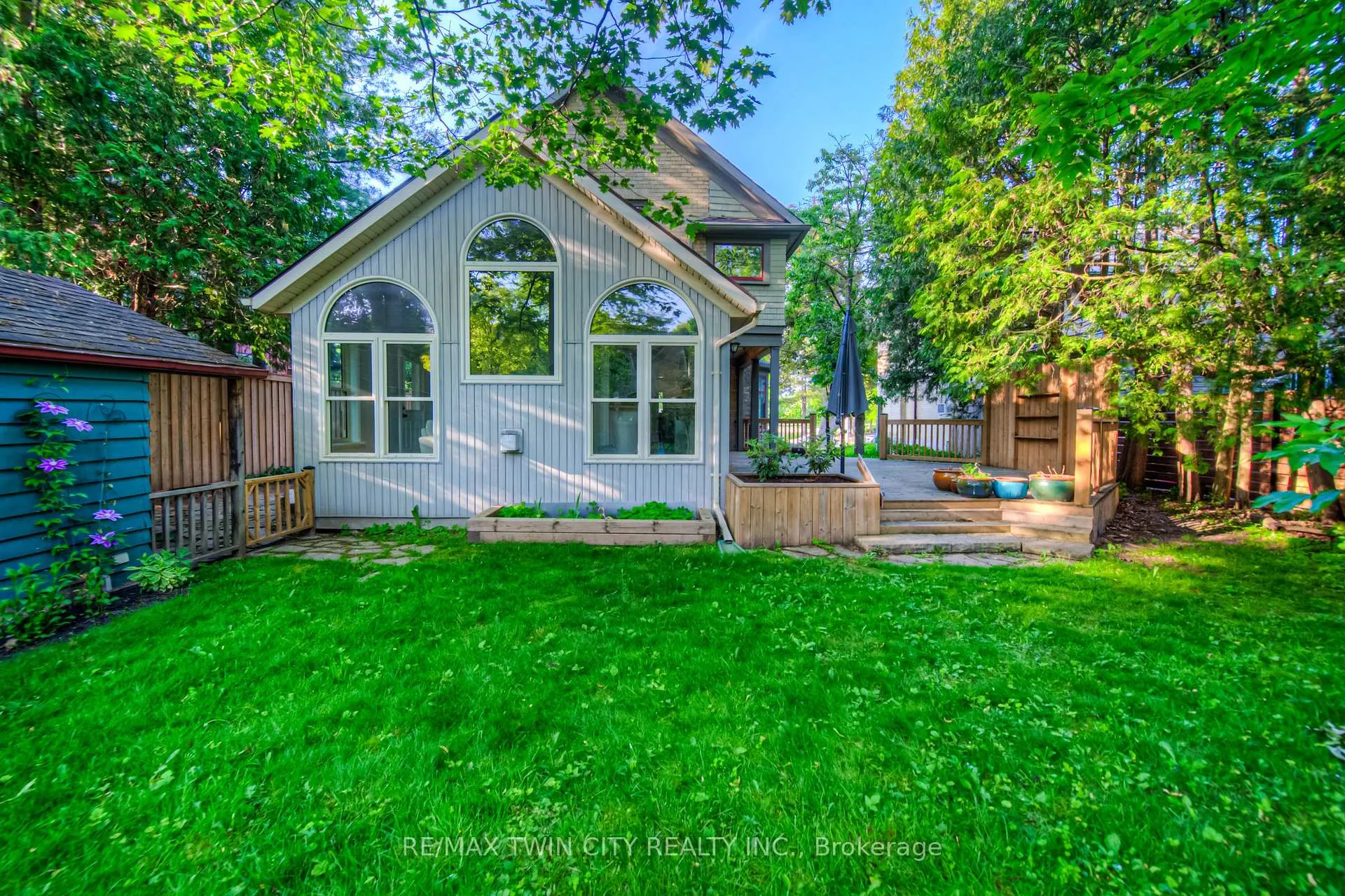 Photo 37 of 19 Roland Street, Kitchener — HOMEH