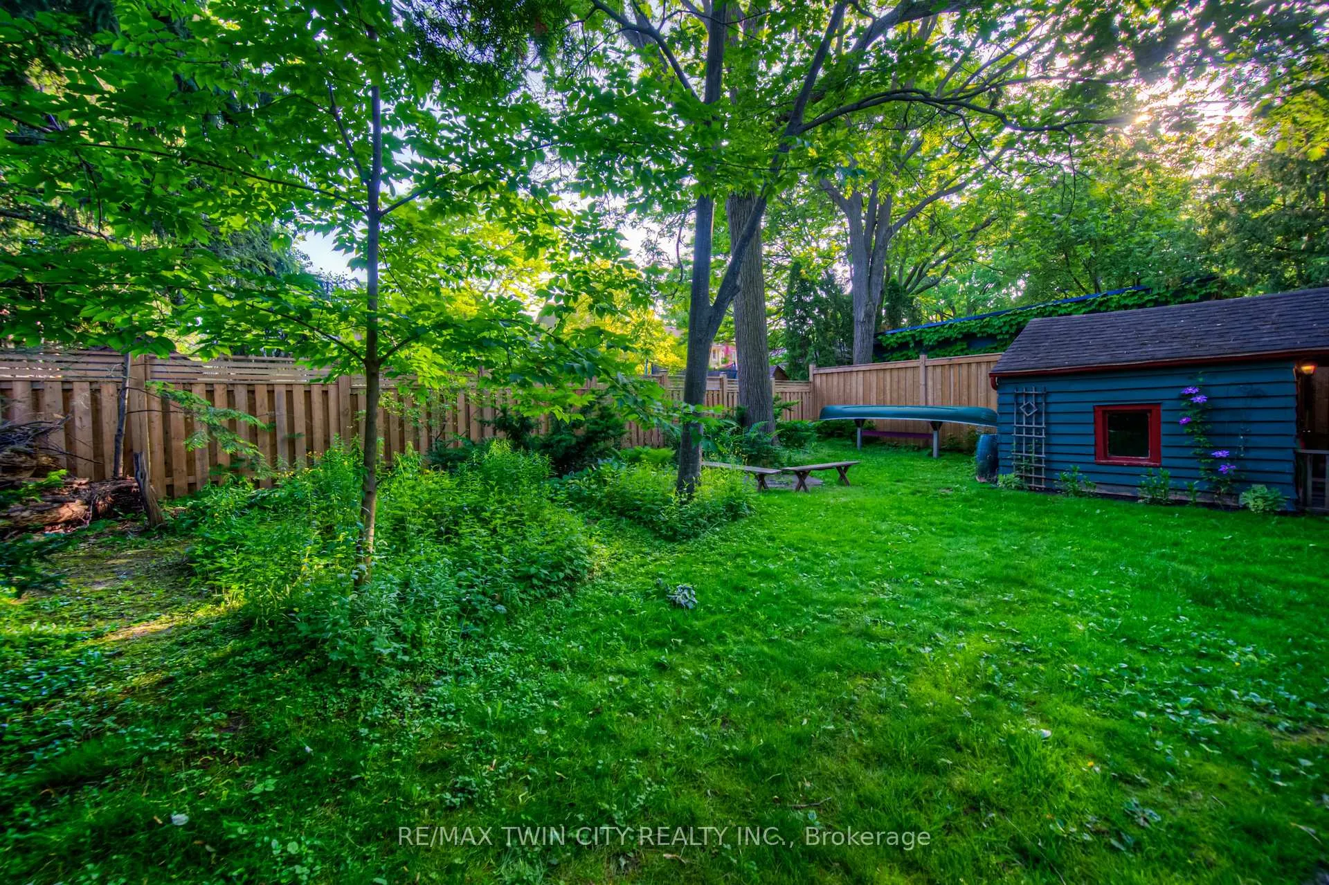Photo 39 of 19 Roland Street, Kitchener — HOMEH