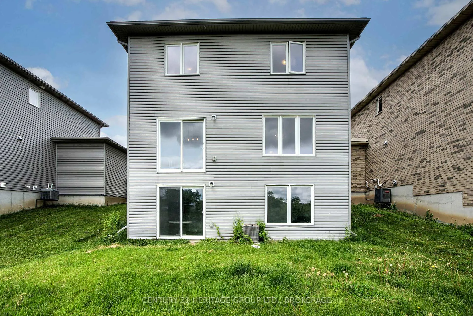 Photo 16 of 104 Brennan Crescent, Loyalist, Odessa — HOMEH
