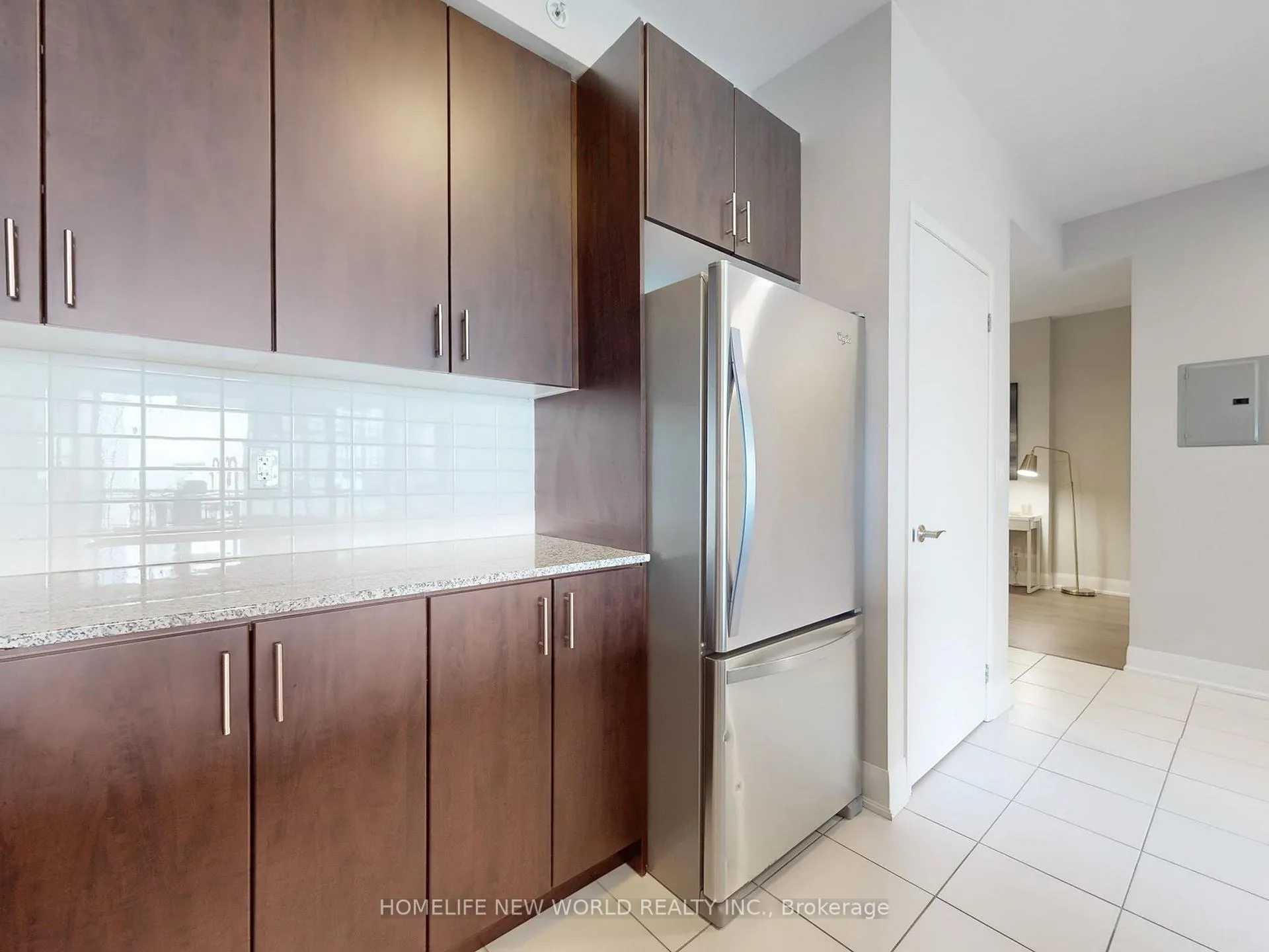 Photo 12 of Unit 1406, 2900 Highway 7, Vaughan, Concord — HOMEH