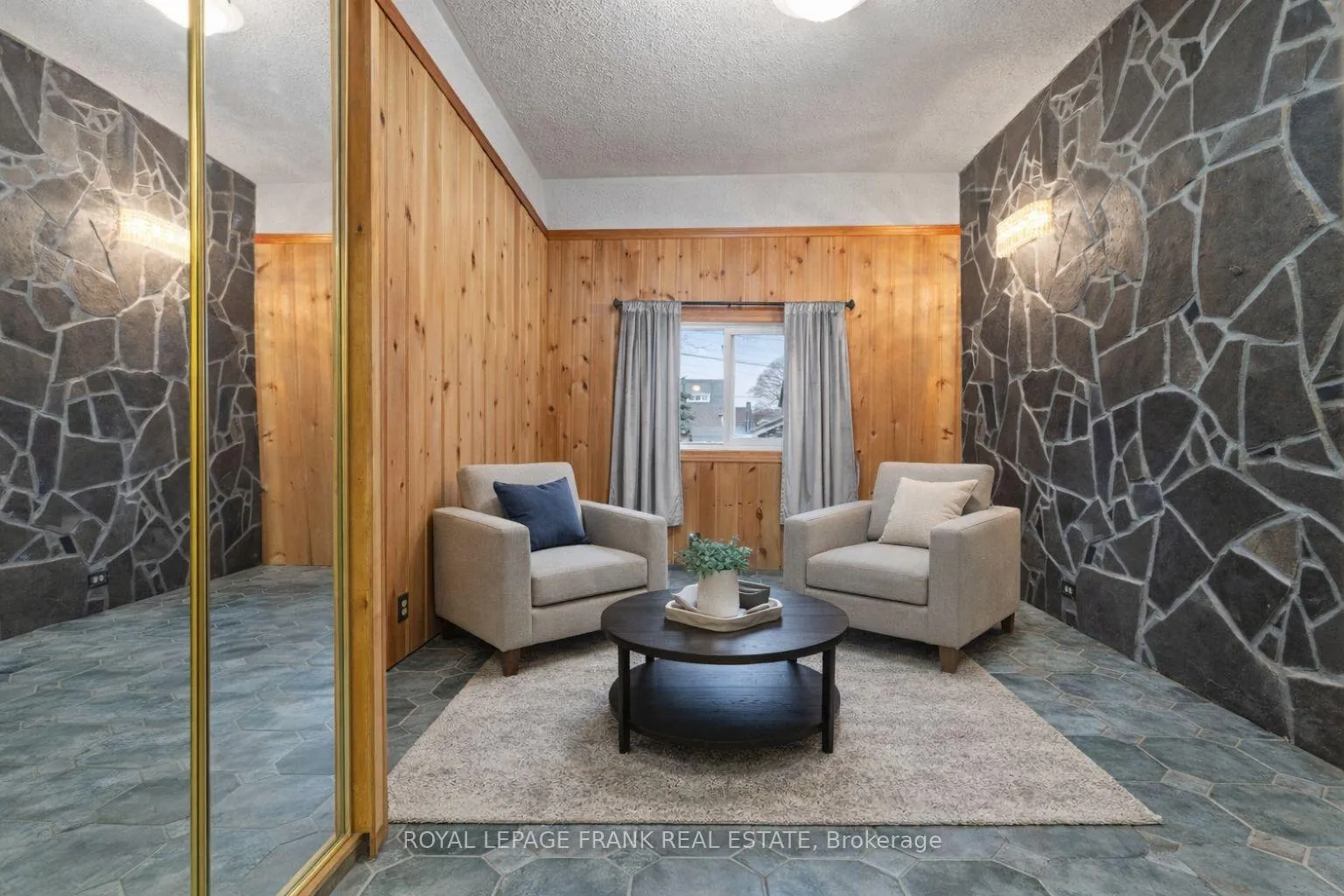 Photo 6 of 215 Celina Street, Oshawa, Central — HOMEH