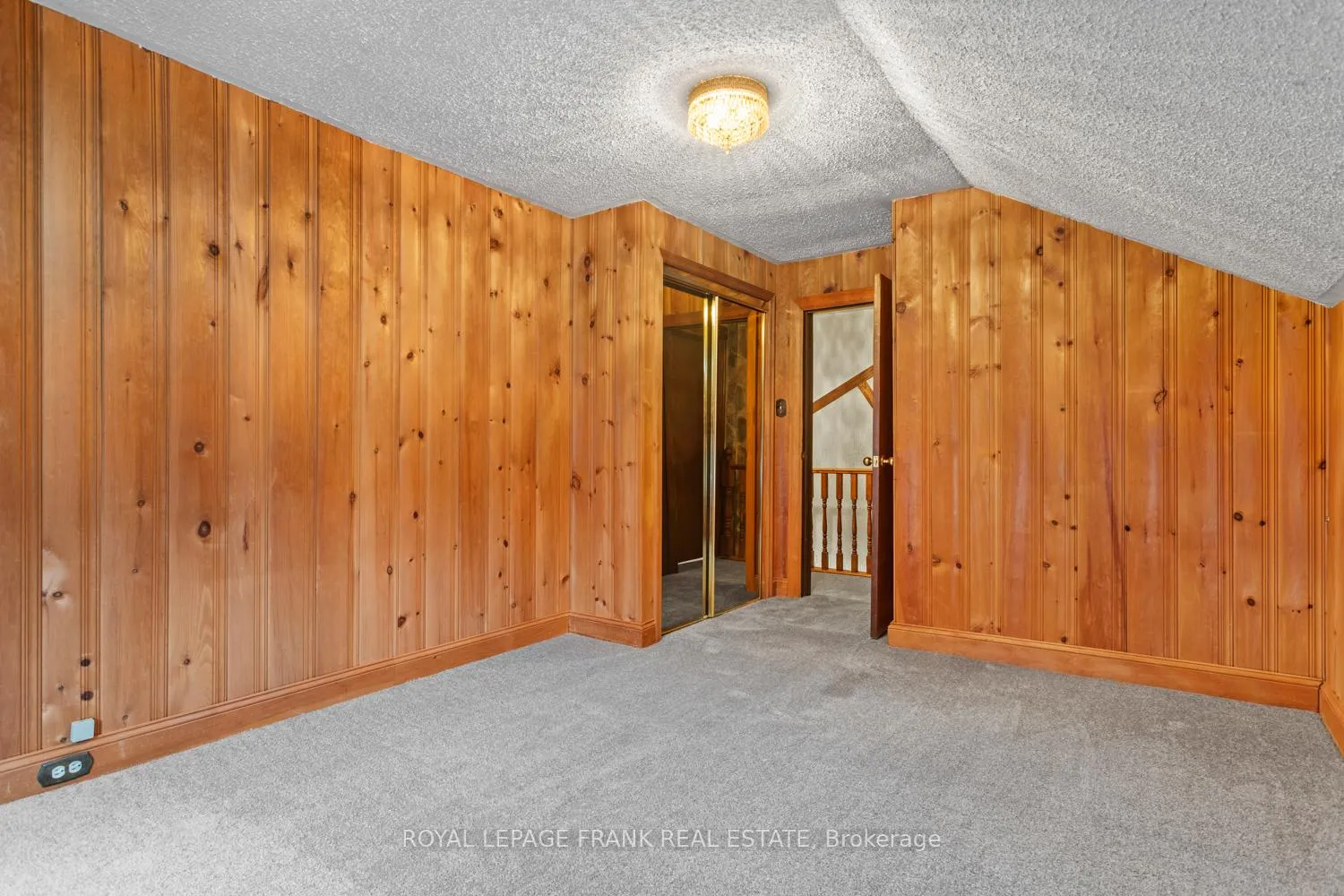Photo 10 of 215 Celina Street, Oshawa, Central — HOMEH